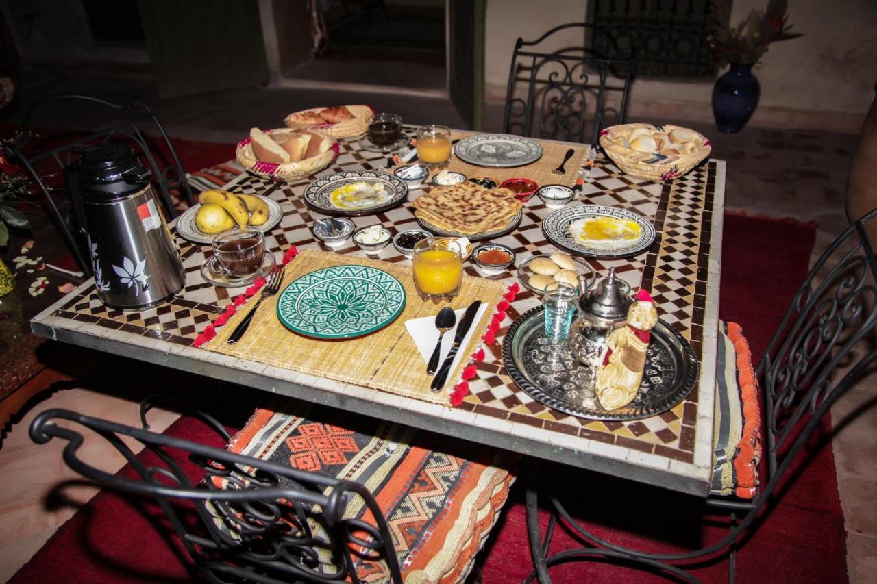 Deluxe Double or Twin Room,1474019080:JPEG